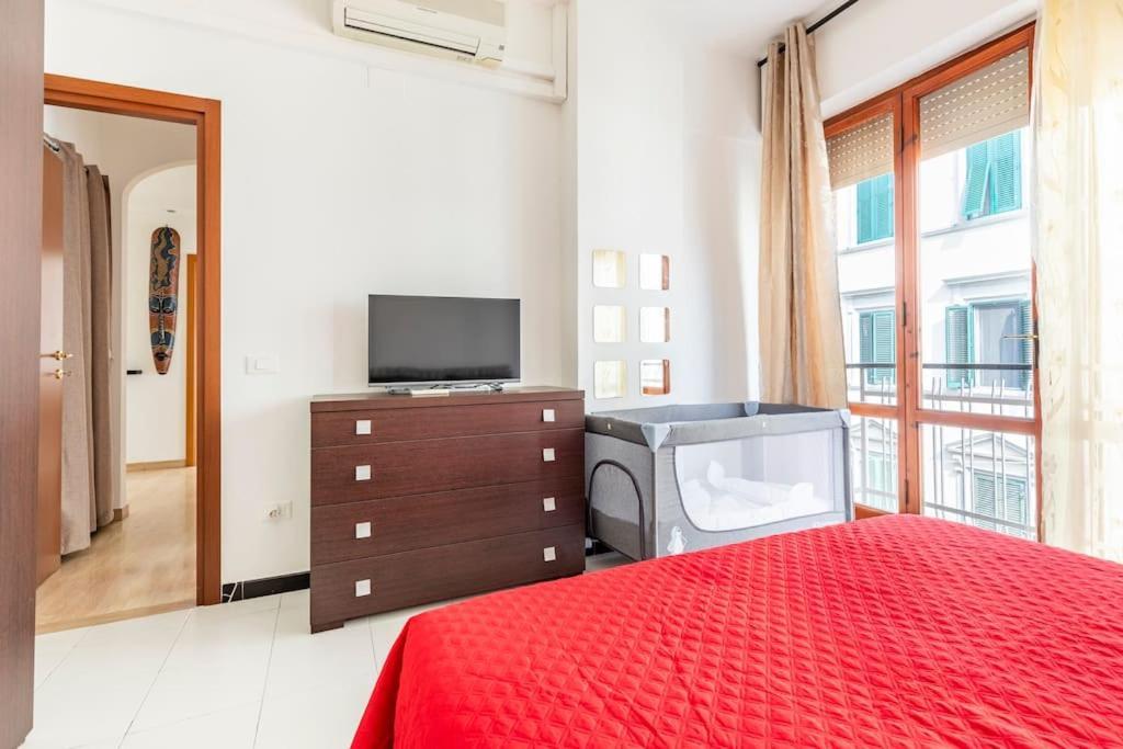 Casa Etruschi - Appartamento Con Posto Auto Livorno Kültér fotó