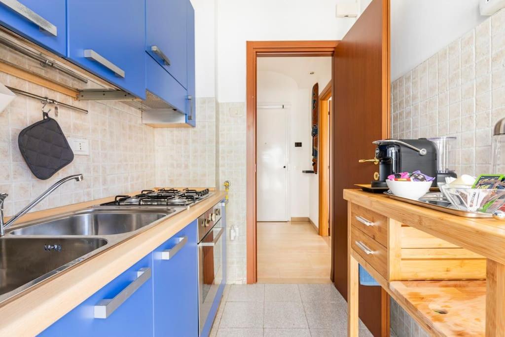 Casa Etruschi - Appartamento Con Posto Auto Livorno Kültér fotó