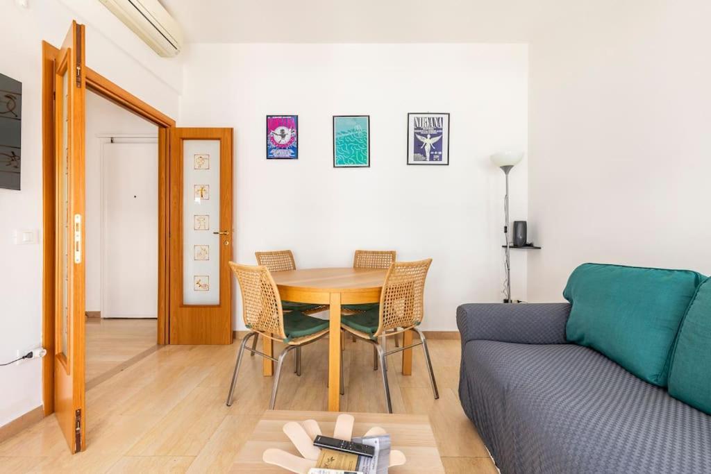 Casa Etruschi - Appartamento Con Posto Auto Livorno Kültér fotó
